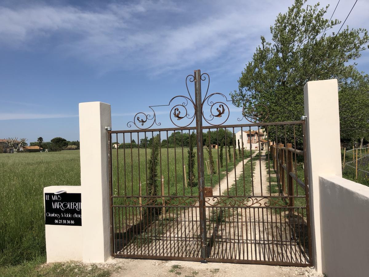 Le Mas Marguerite Arlés Exterior foto